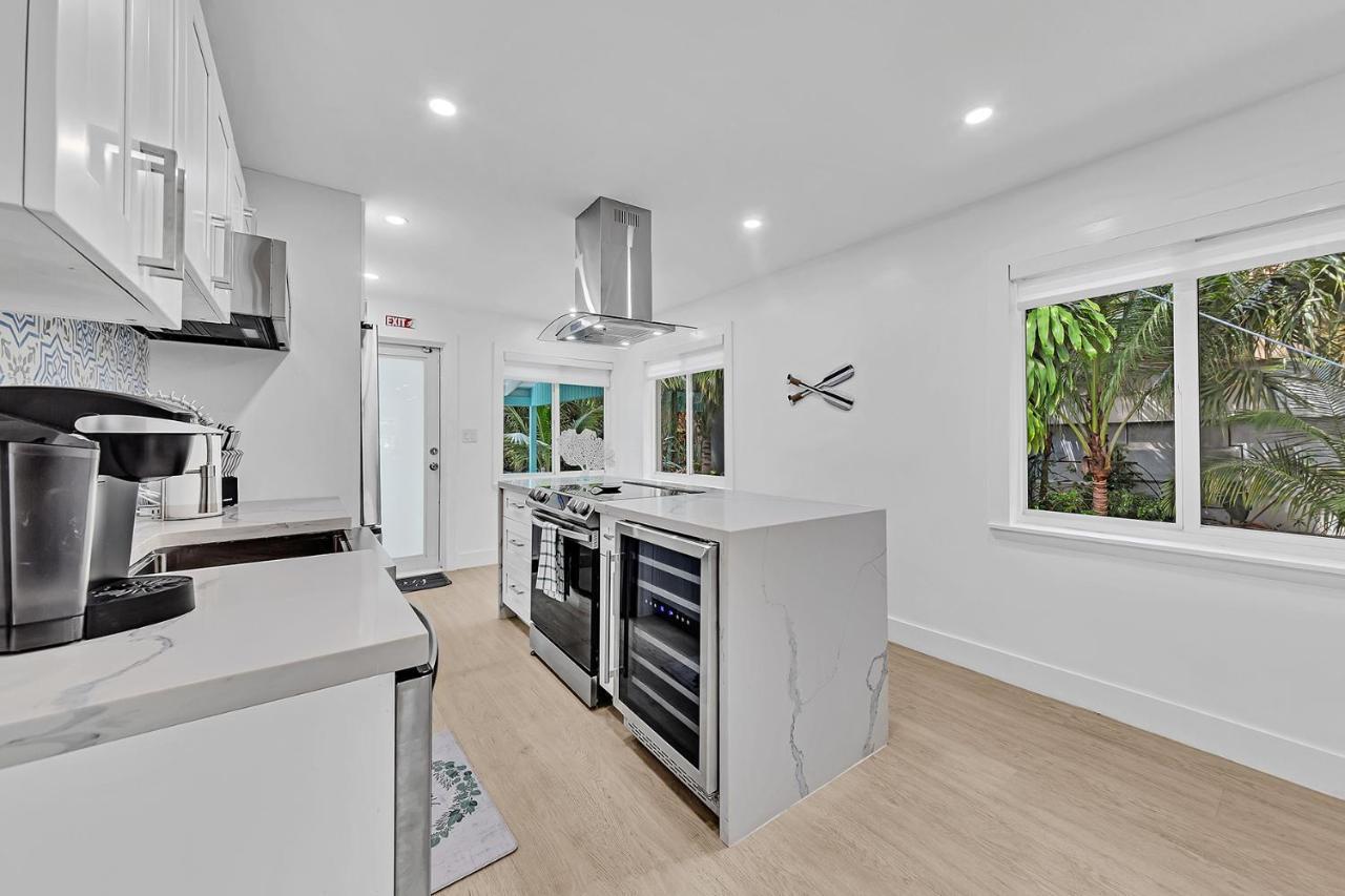 Welcome To Paradise! Secluded 4 Bed, 3 Bath, Pool Fort Lauderdale Exteriör bild